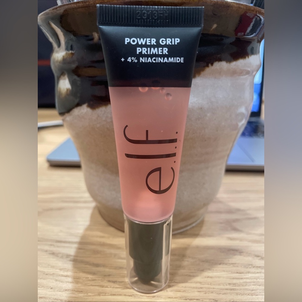 e.l.f. Power Grip Primer 4% Niacinamide 0.84 oz Face Makeup Primer - Brand New - Picture 3 of 7